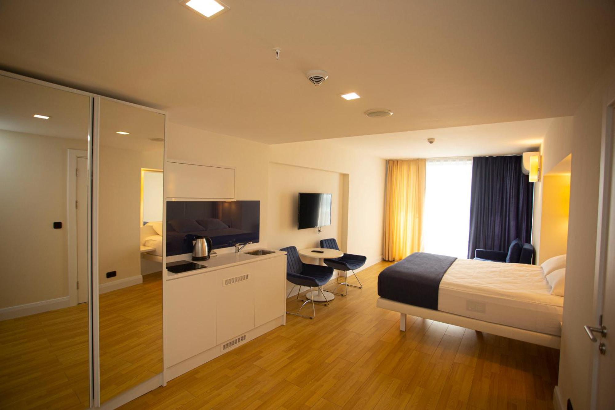 Orbi City D Block Batumi Esterno foto